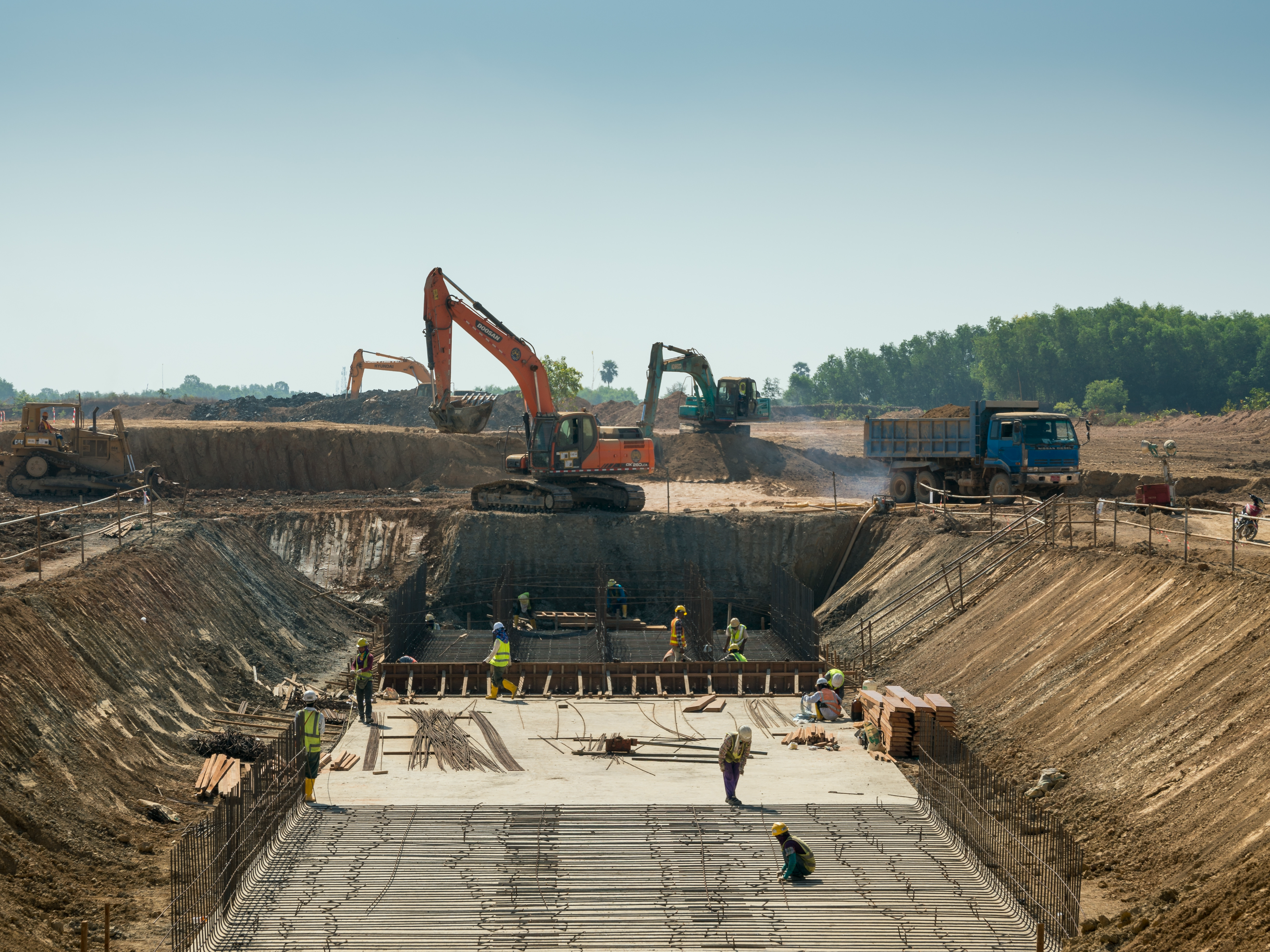 Jazera construction site with heavy machinery